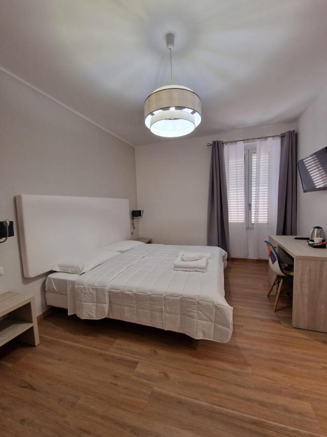 Butterfly Accommodation ألغيرو المظهر الخارجي الصورة