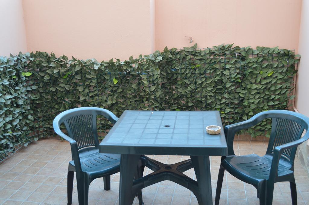 Butterfly Accommodation ألغيرو المظهر الخارجي الصورة