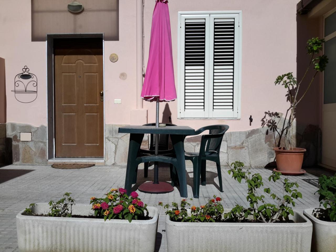 Butterfly Accommodation ألغيرو المظهر الخارجي الصورة