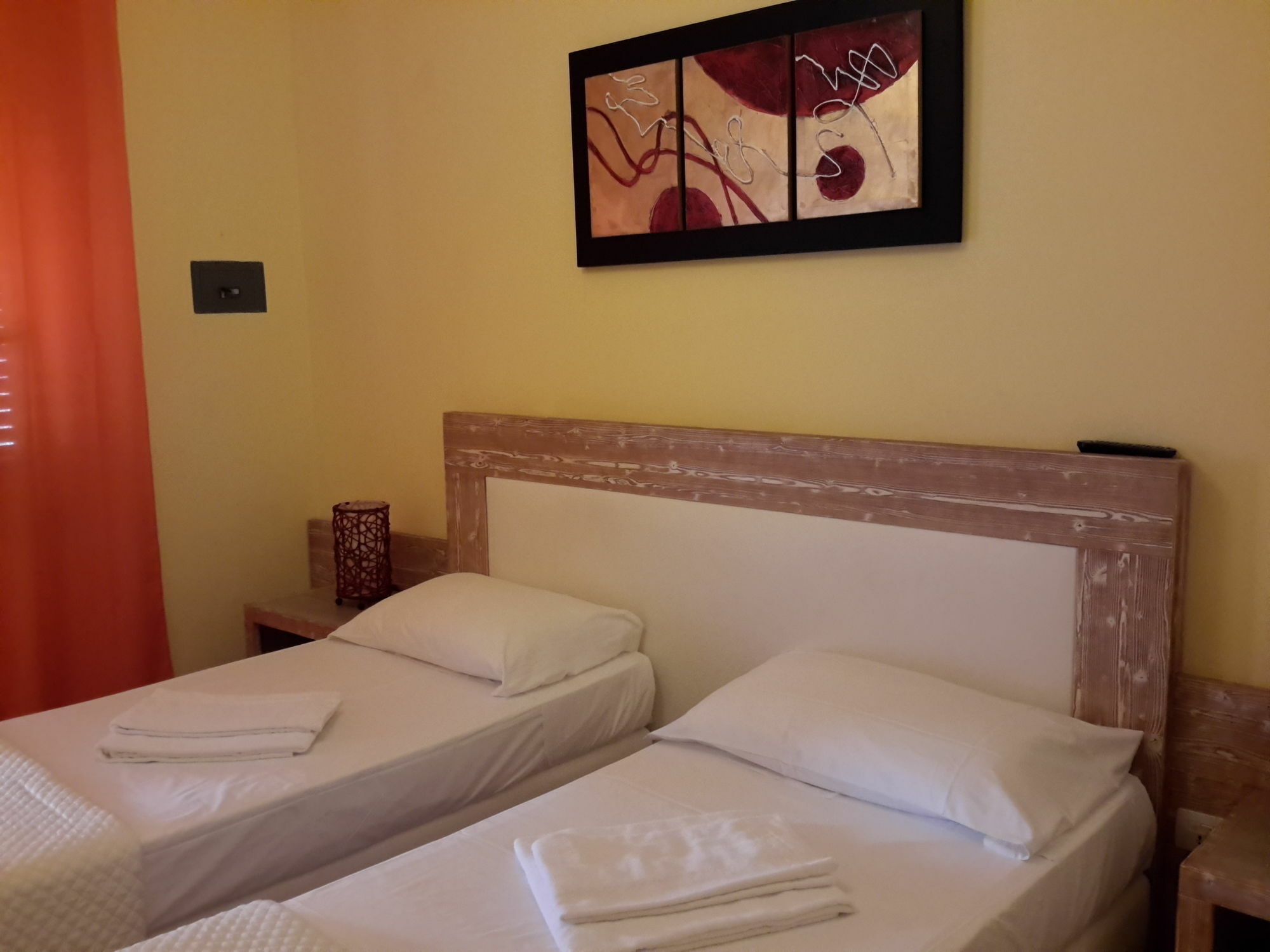 Butterfly Accommodation ألغيرو المظهر الخارجي الصورة